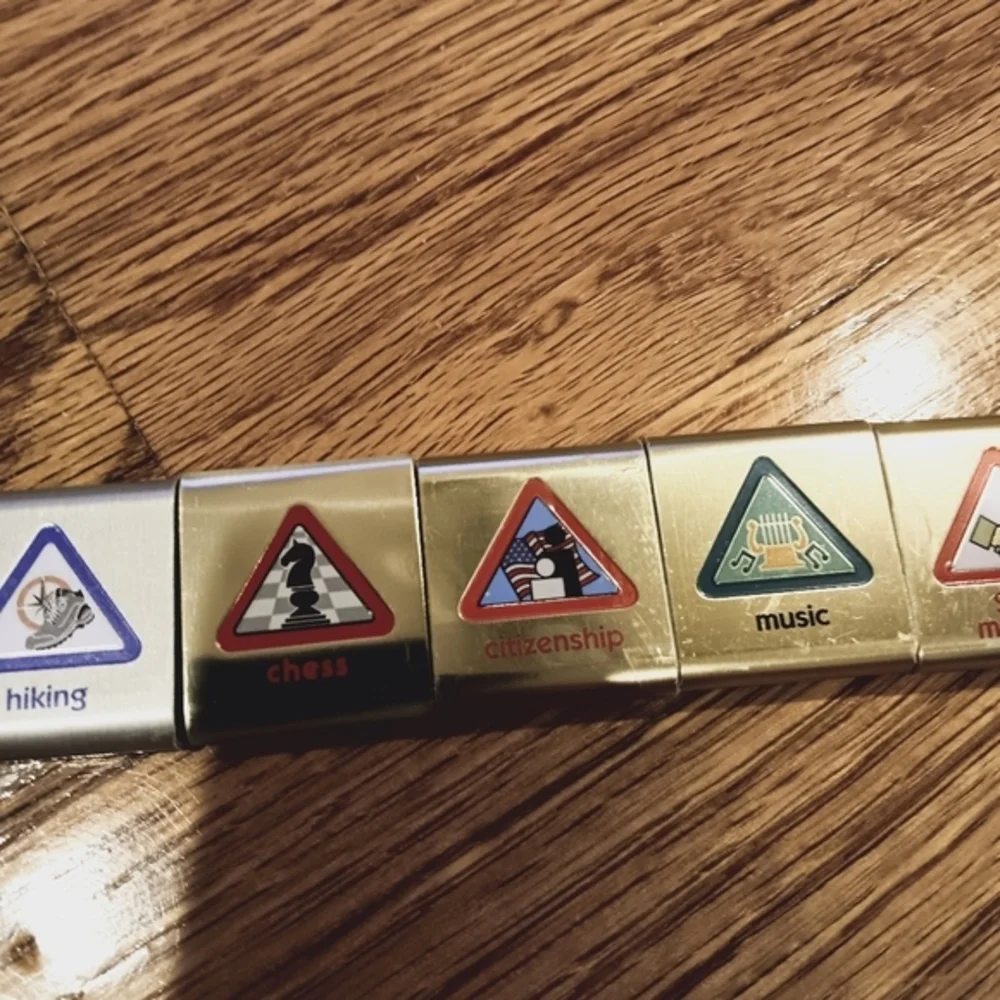 BSA Cub Scouts Belt - 18 Metal‎ Slides!